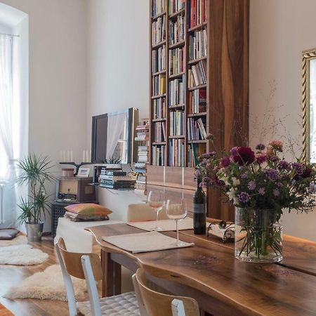 Spacious Old Town Luxury Apartment Linz Exterior foto